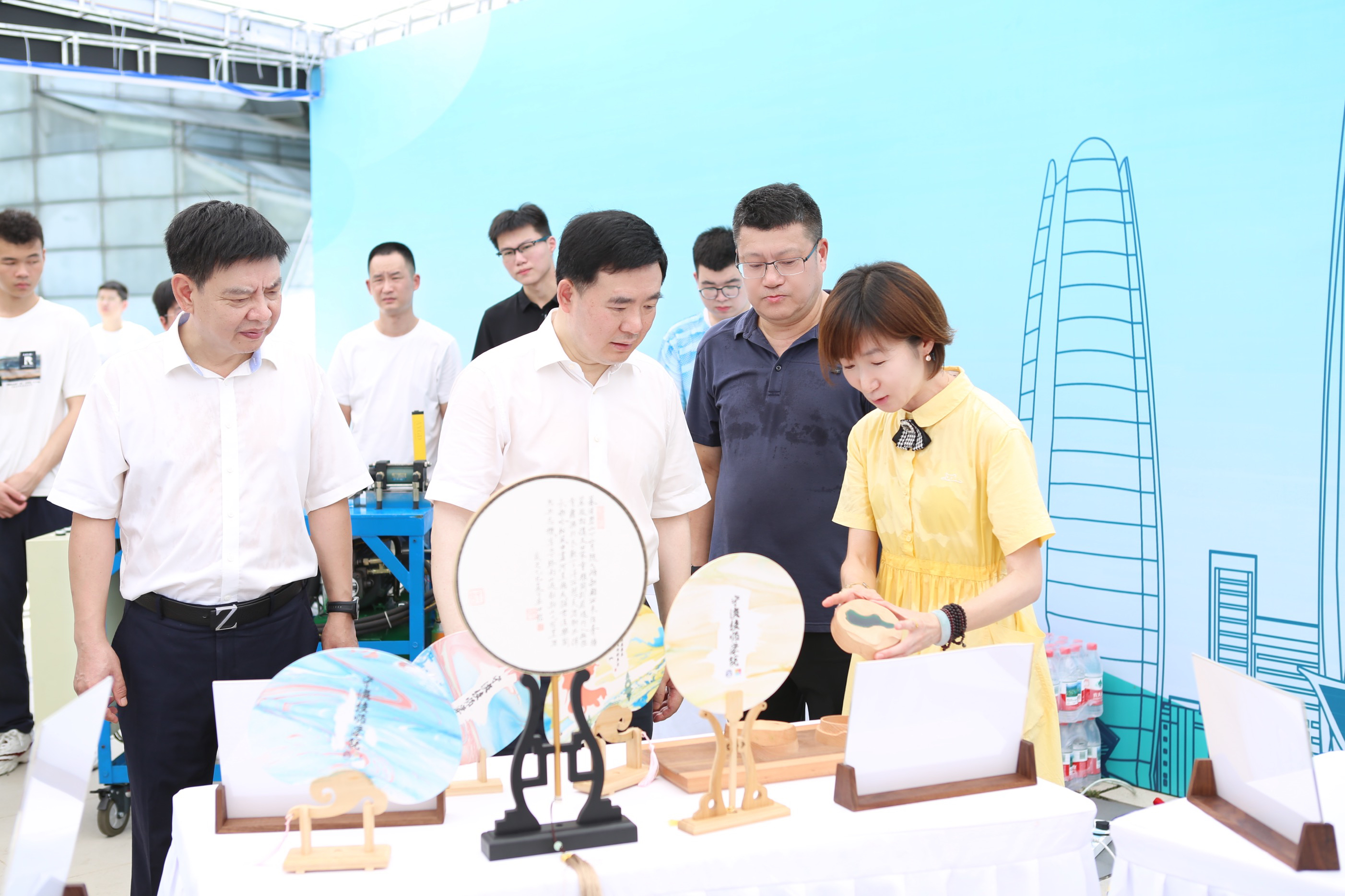 在西子湖畔感受技工教育的“双面...